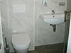 Ванная комната в двухместном номере с кондиционером пансиона Gremium*** в Братиславе