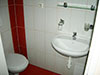 Ванная комната в двухместном номере пансиона Gremium*** в Братиславе