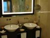 Ванная комната больших апартаментов отеля Kempinski River Park 5***** в Братиславе