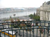 Вид на Дунай с балкона апартаментов отеля Gellert 4**** в Будапеште
