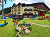 Детская площадка отеля Ski & Wellness Residence Druzba**** на курорте Ясна в Низких Татрах