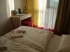 В спальне апартаментов Комфорт отеля Crocus**** в Штрбске Плесо в Высоких Татрах